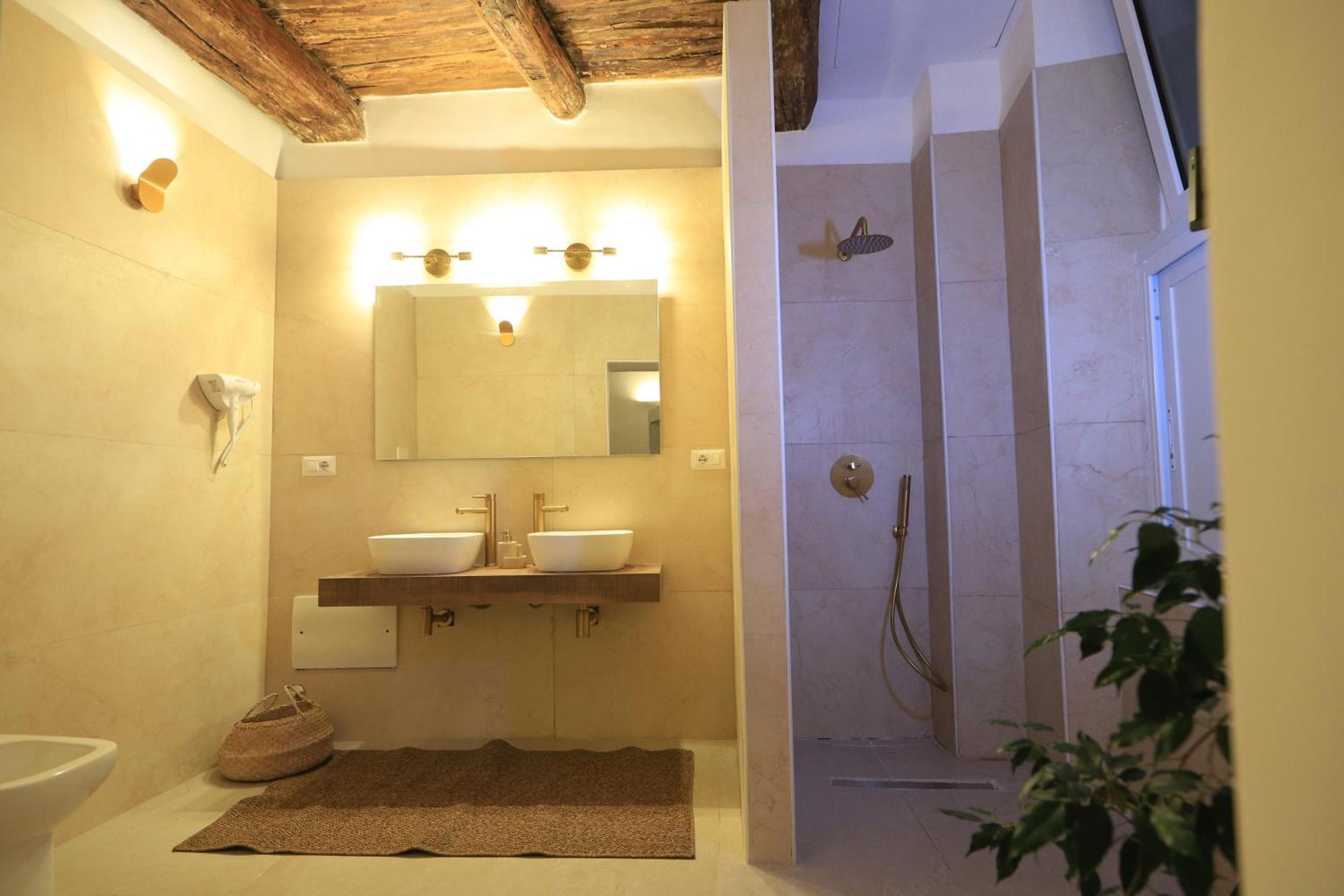 ナポリ Ai 13 Gradoni Di Chiaia Bed & Breakfast エクステリア 写真